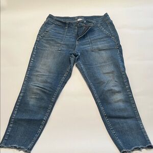 NOBO Distressed Blue Cropped Jeans